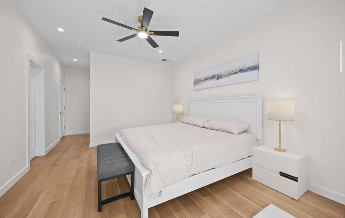 Electrician in Glenview