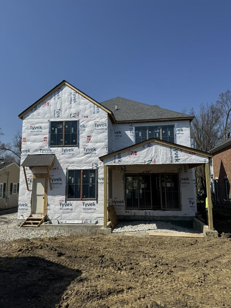 Peak Property Electric on a job in Lakeview, IL